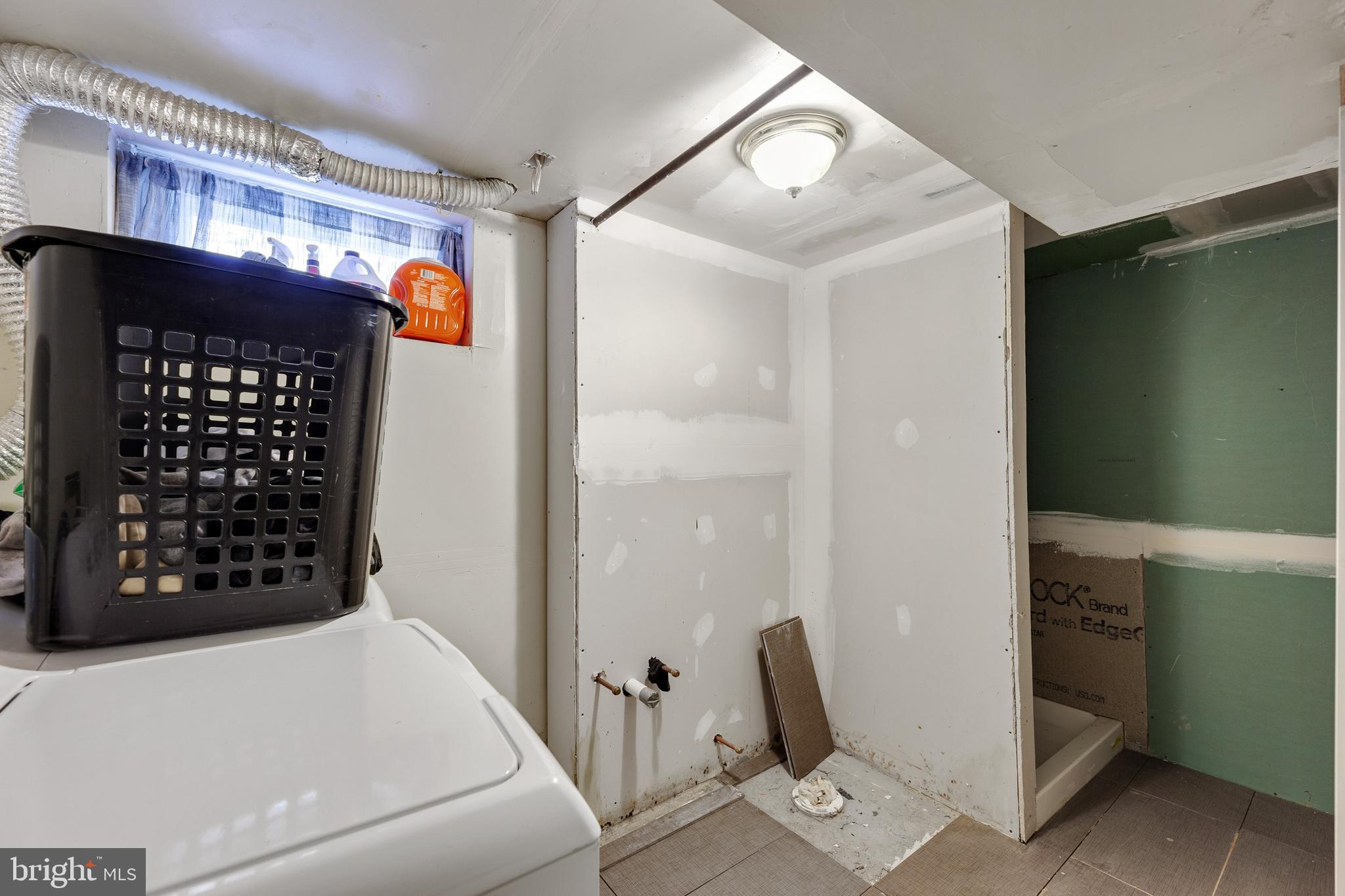 LANDOVER HILLS - Residential