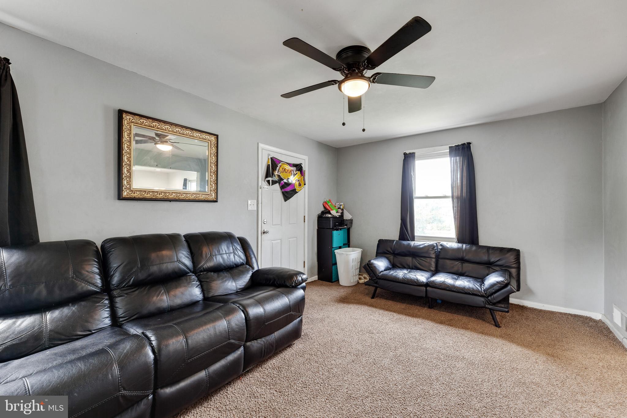 LANDOVER HILLS - Residential