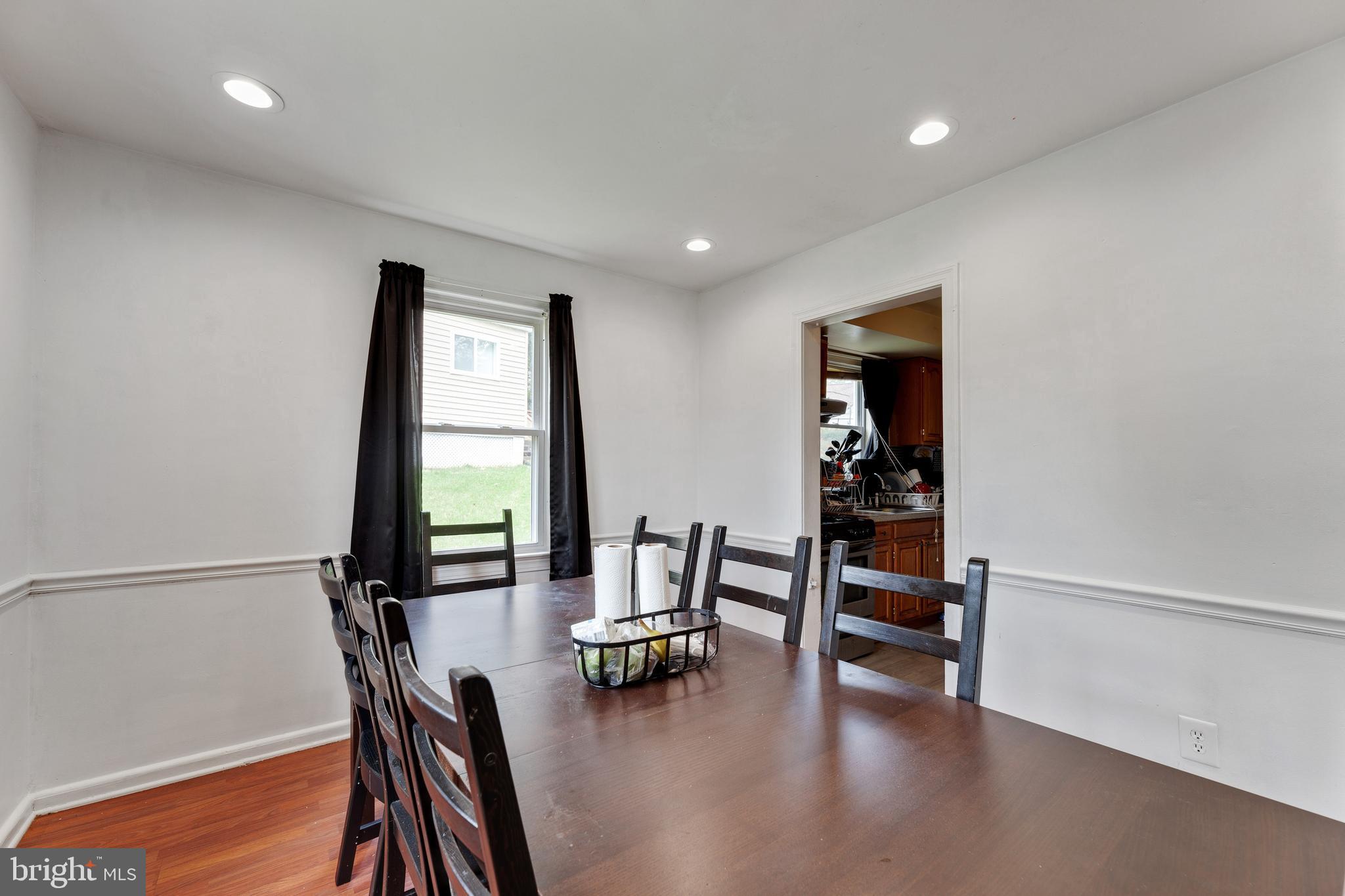 LANDOVER HILLS - Residential