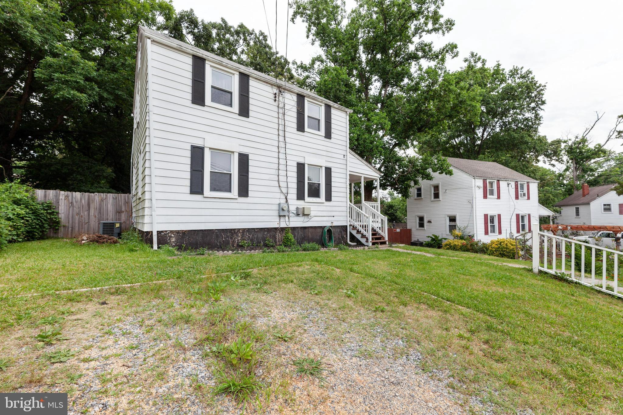 LANDOVER HILLS - Residential