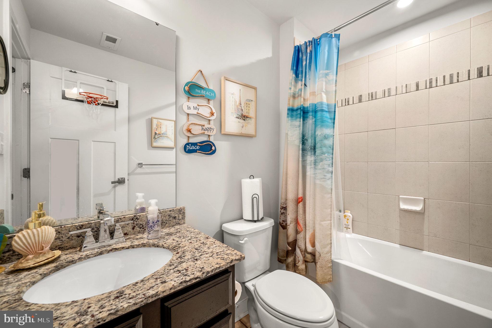 TOWNES AT MALVERN - Residential Lease