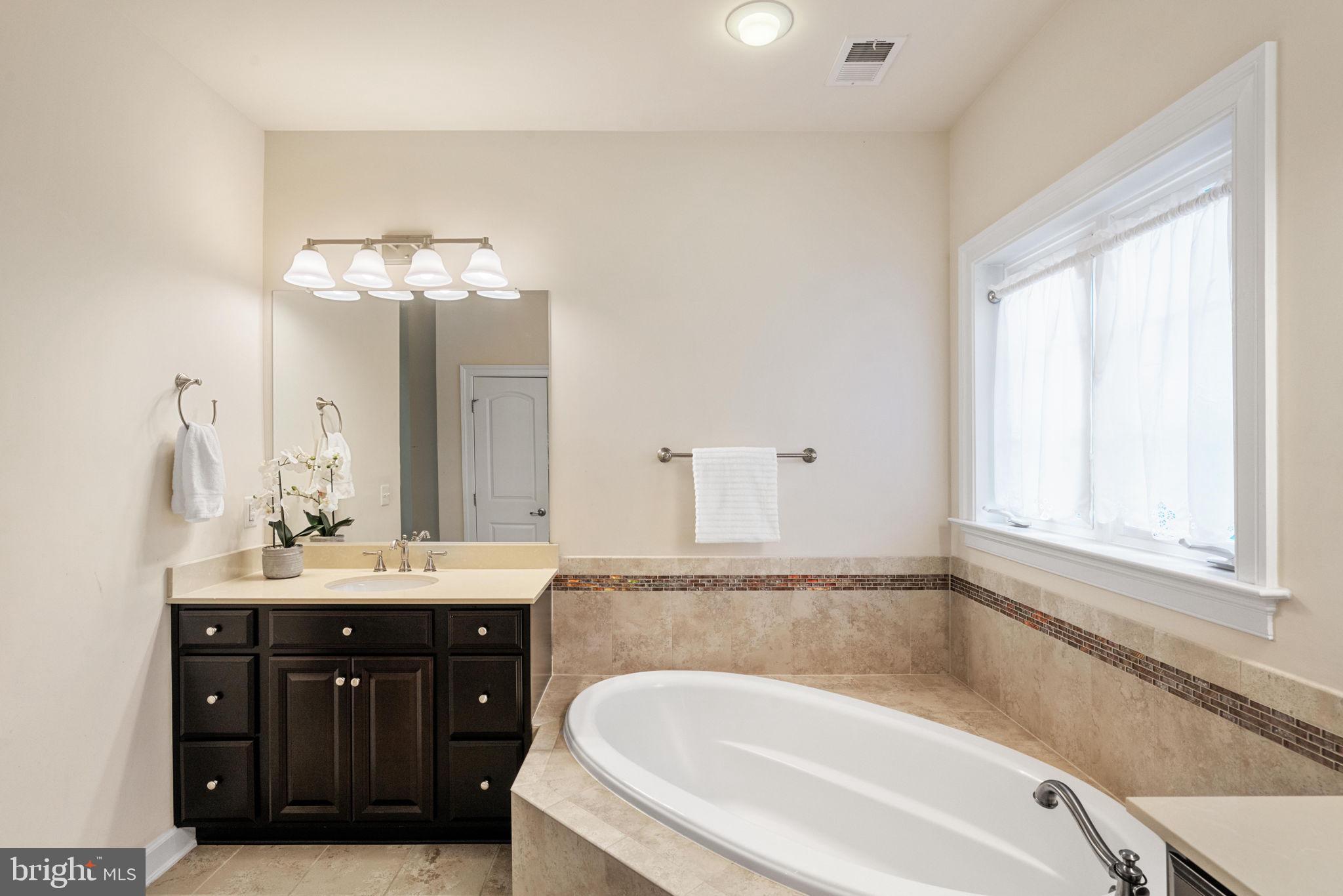 WENTWORTH GREEN - Residential