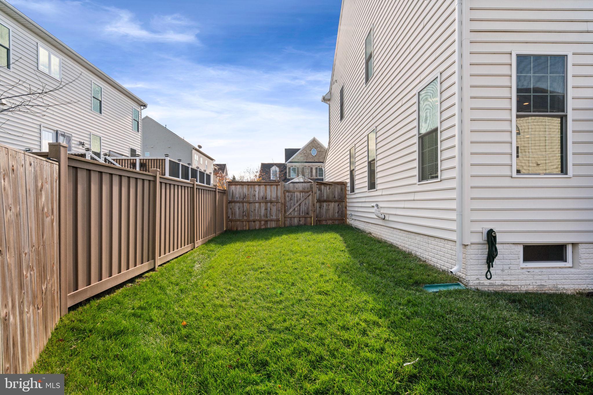 WENTWORTH GREEN - Residential