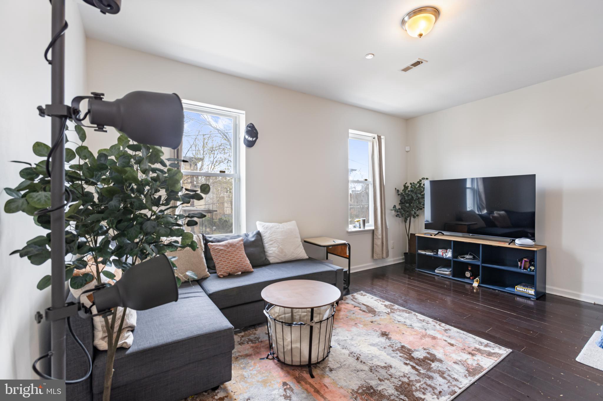 MANTUA - Residential Income