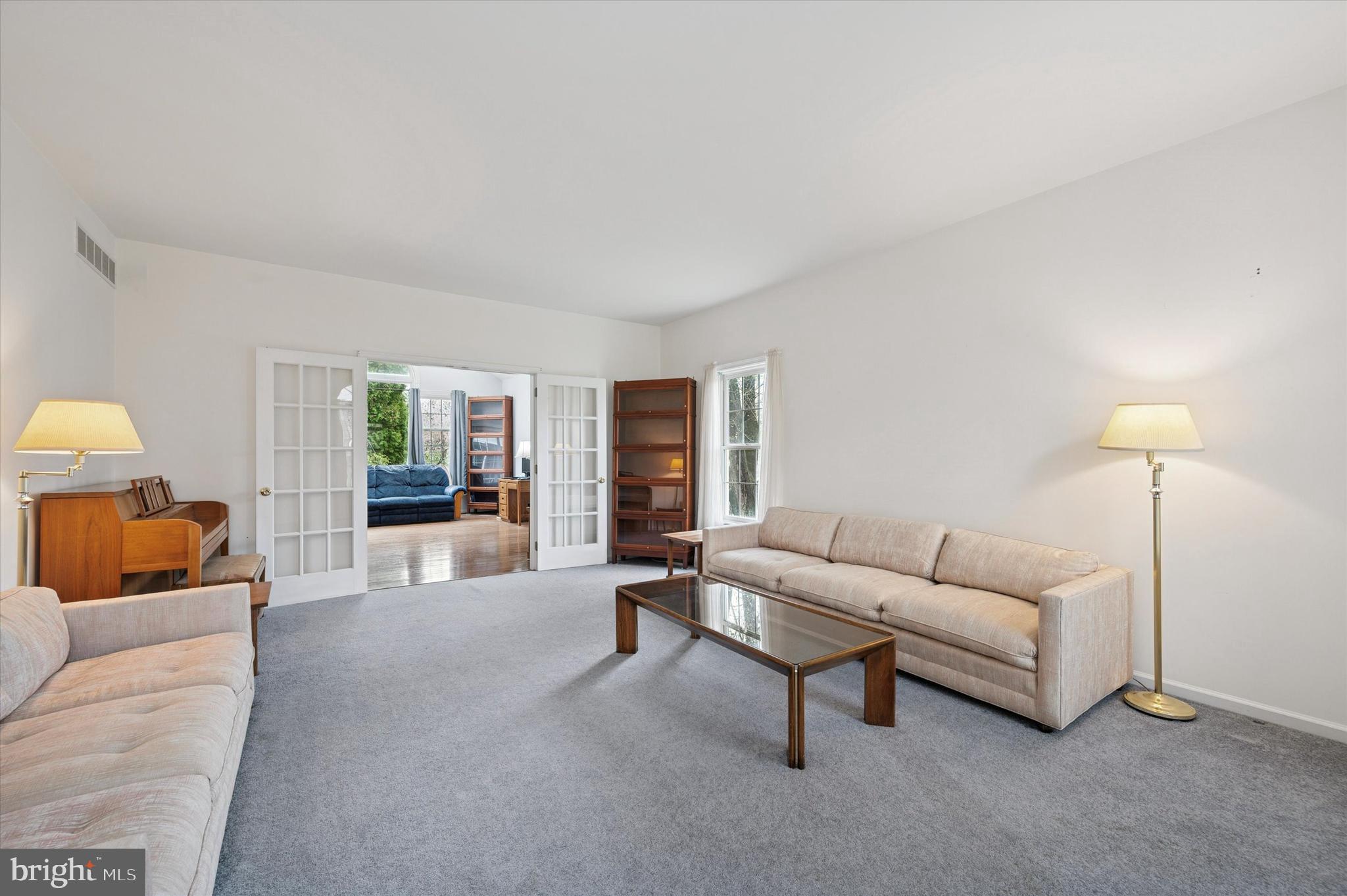 OAKS AT ROSE TREE - Residential