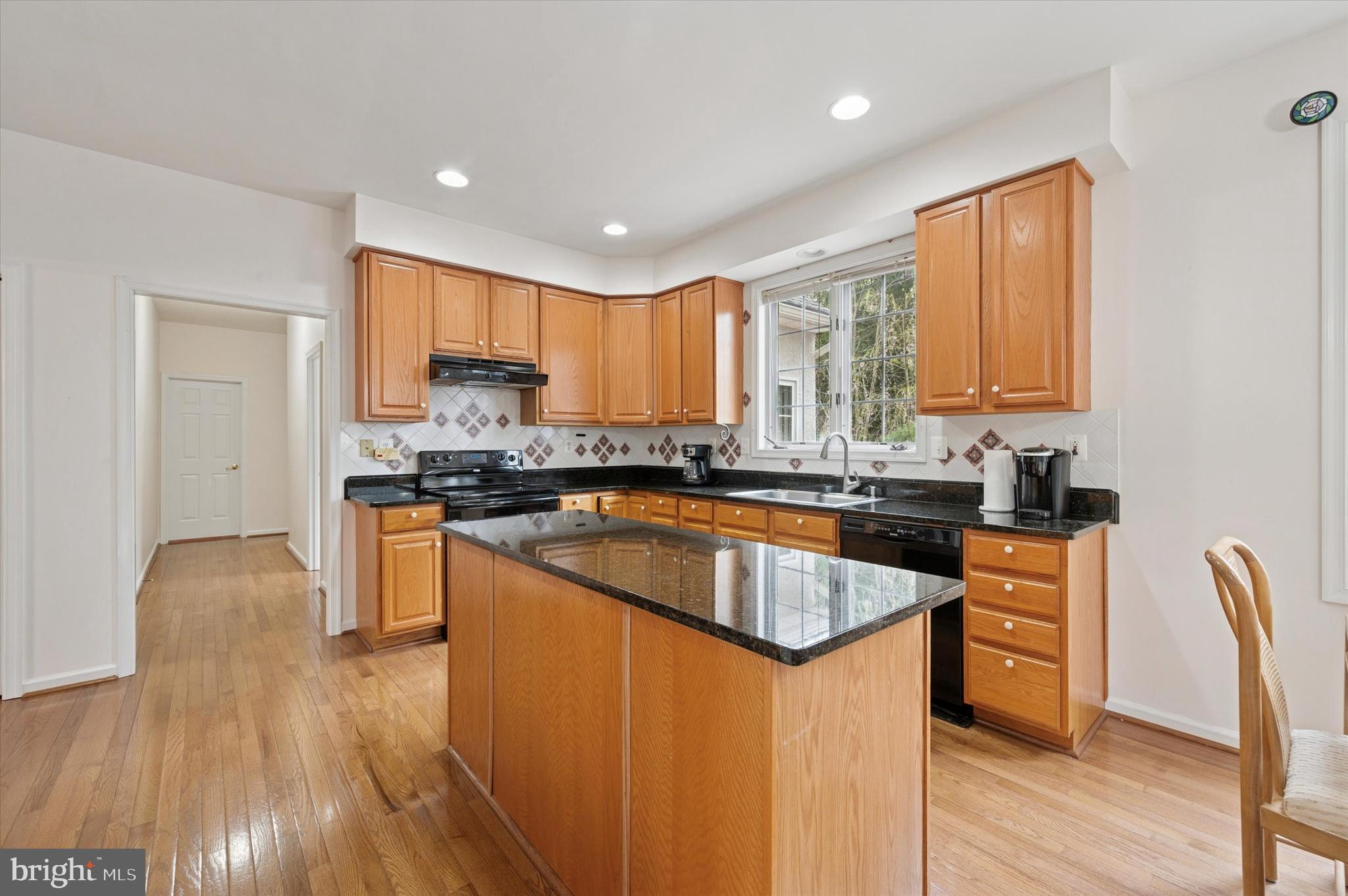 OAKS AT ROSE TREE - Residential