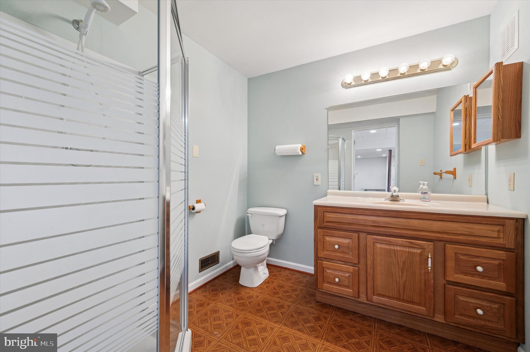 OAKS AT ROSE TREE - Residential