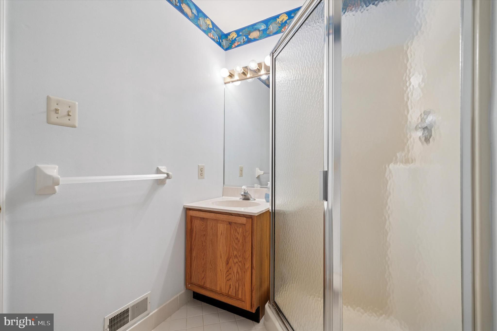 OAKS AT ROSE TREE - Residential