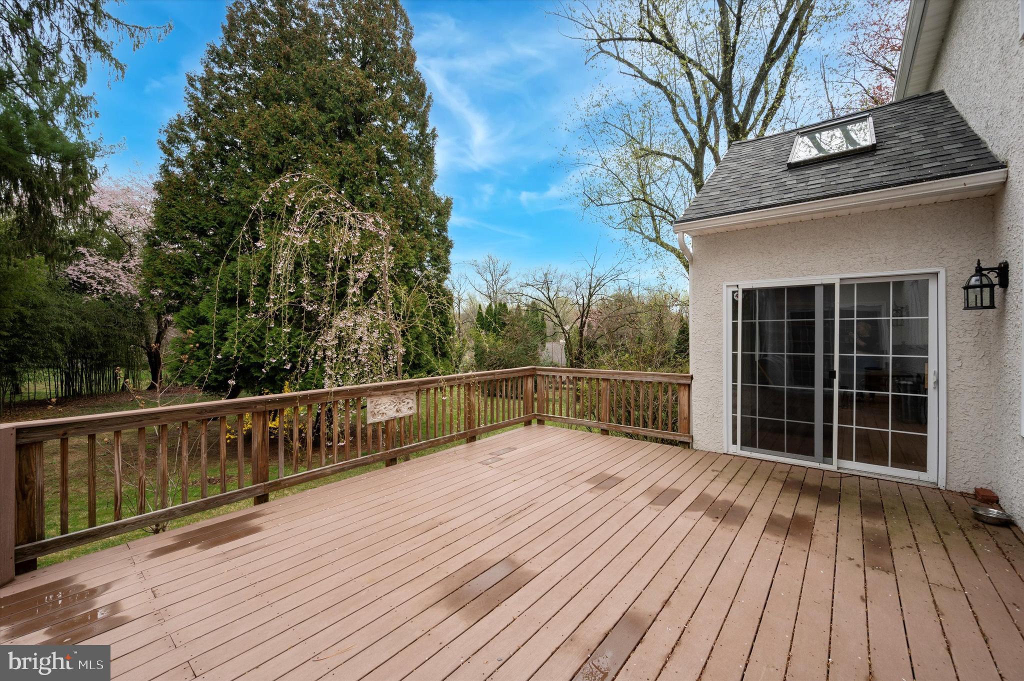 OAKS AT ROSE TREE - Residential