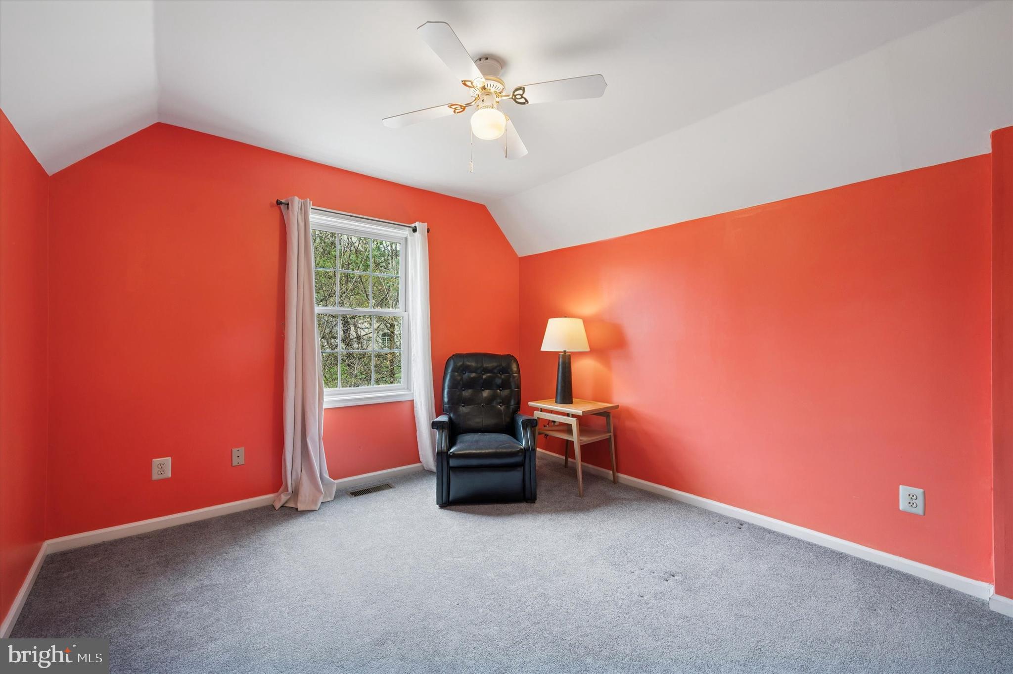 OAKS AT ROSE TREE - Residential