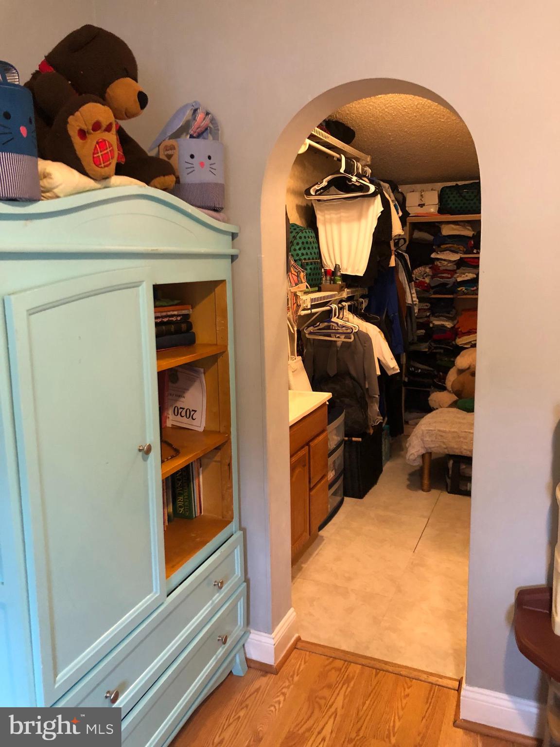 HIGHLAND MANOR - Residential