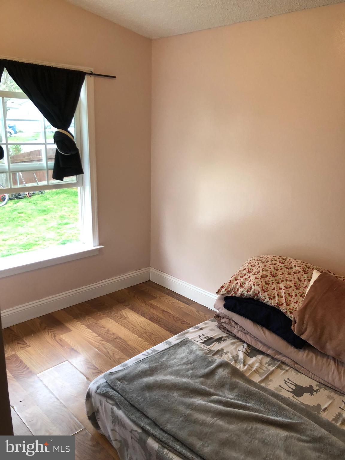 HIGHLAND MANOR - Residential