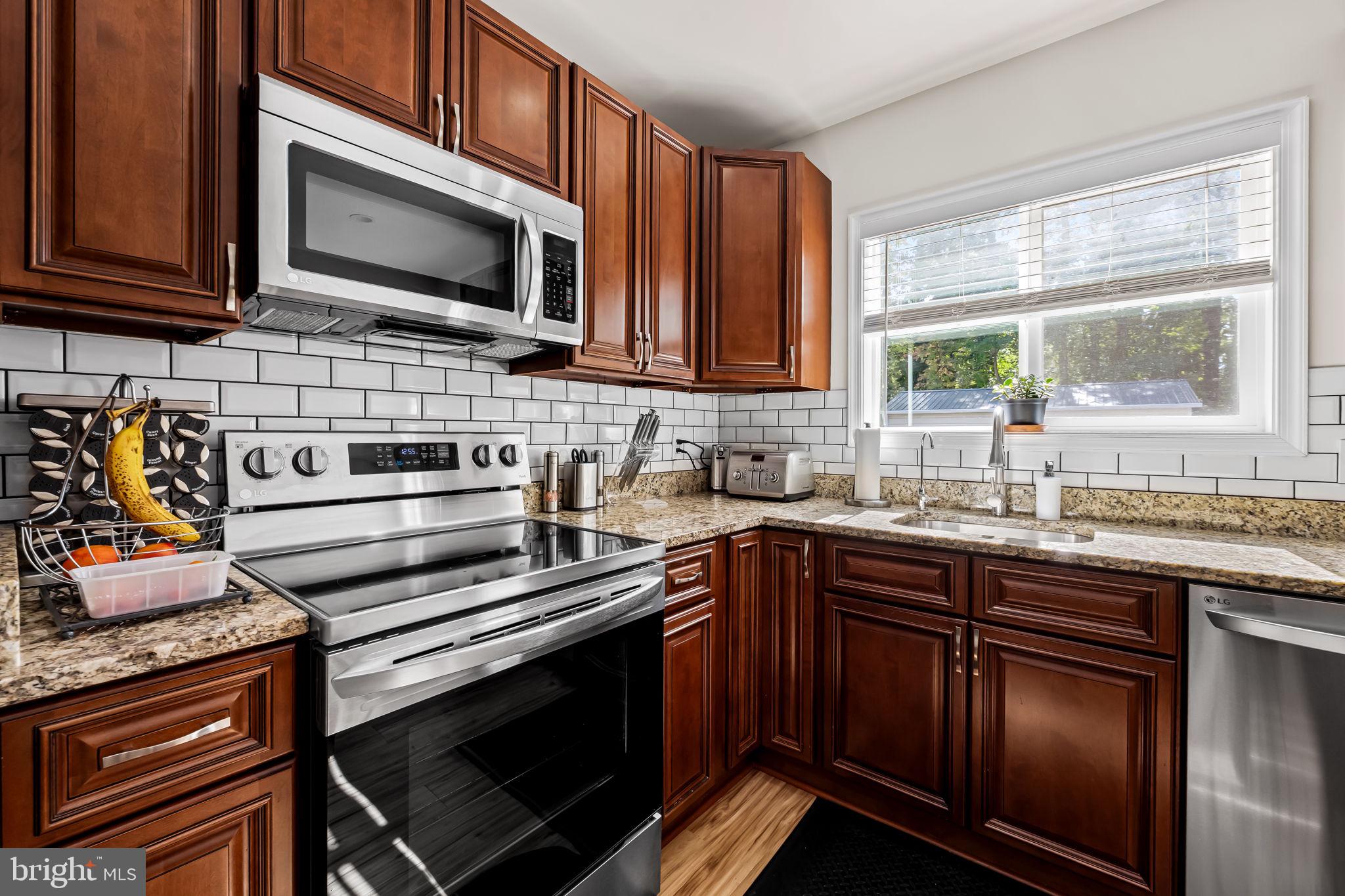 KENT ISLAND ESTATES - Residential