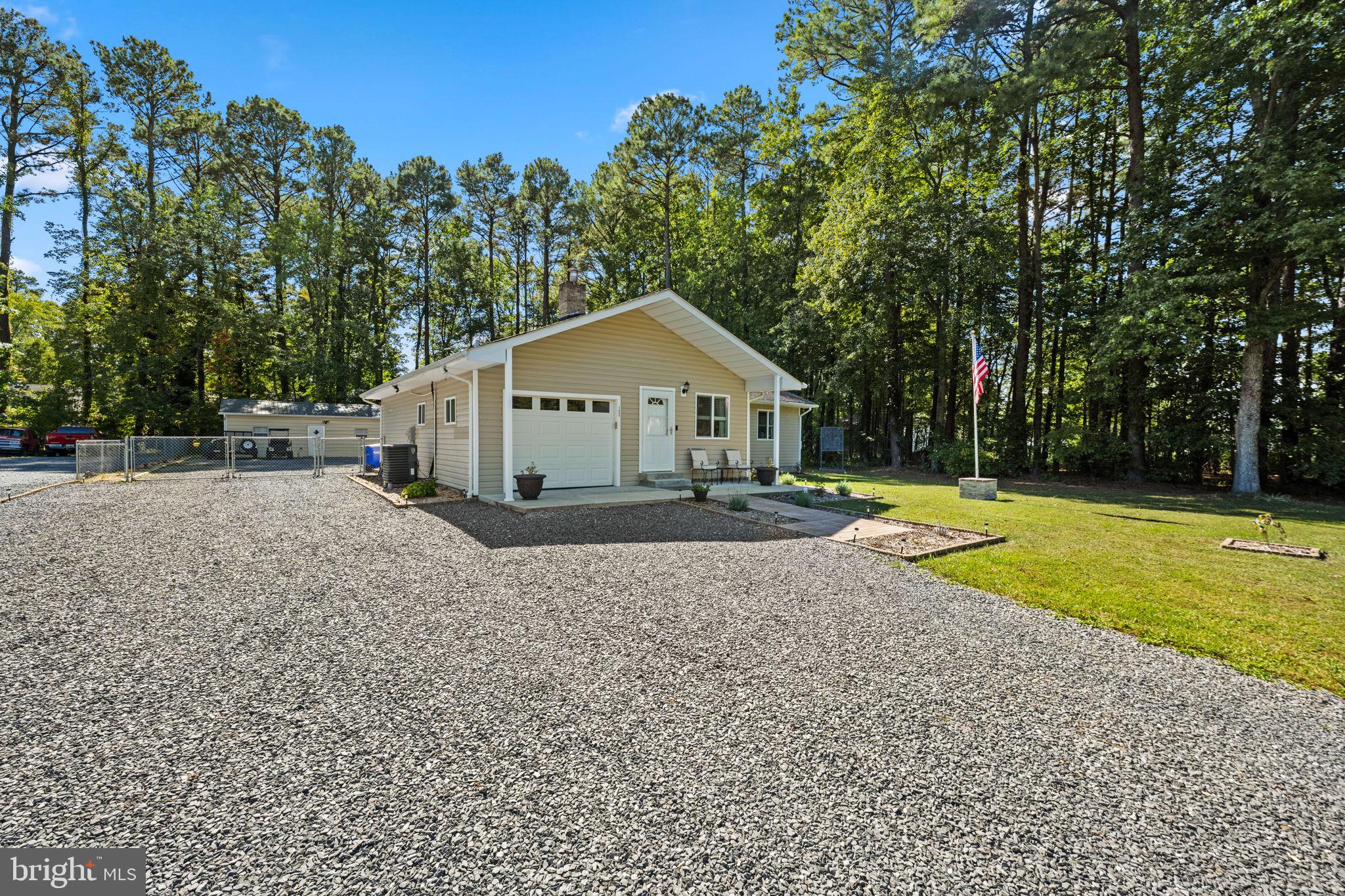 KENT ISLAND ESTATES - Residential