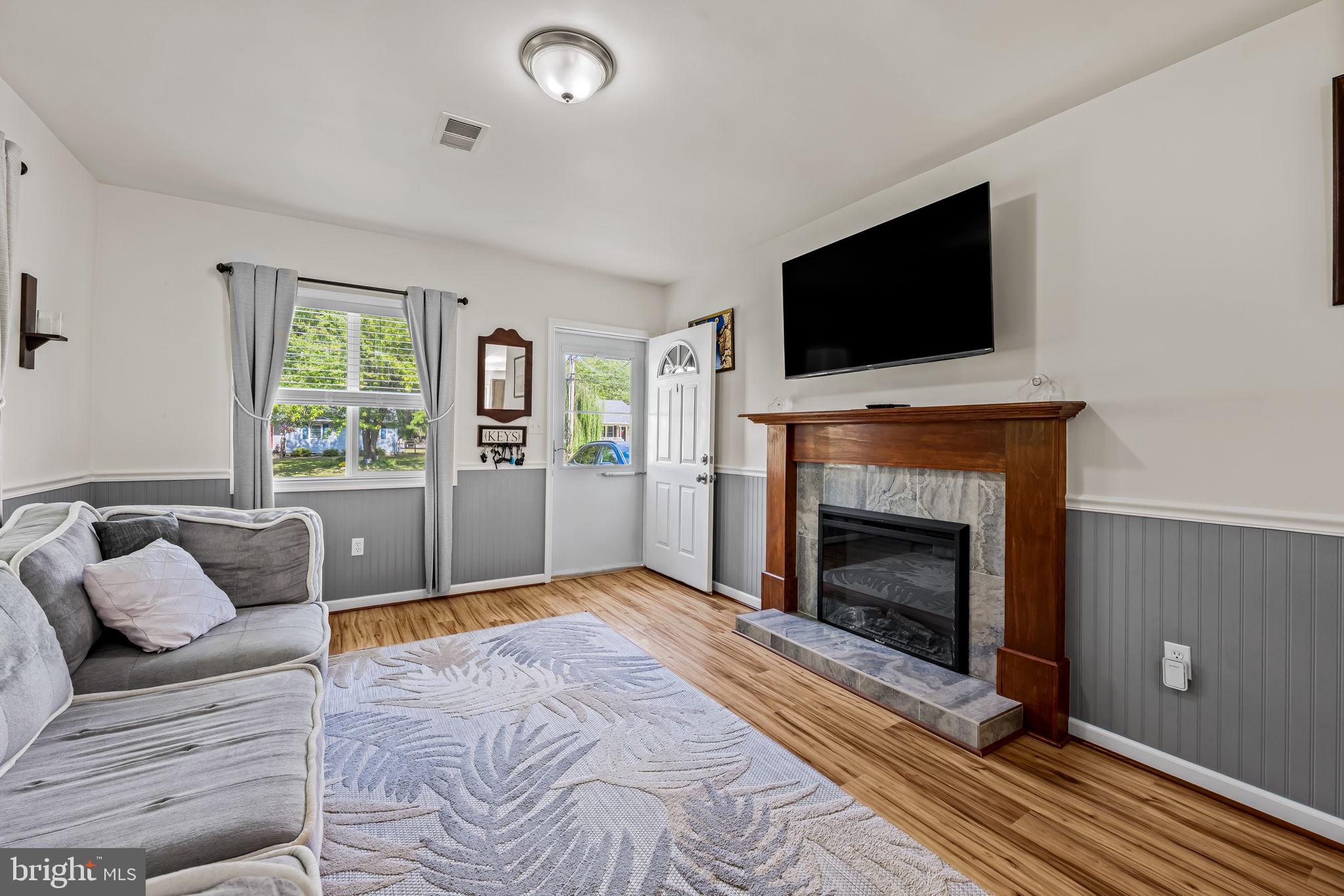 KENT ISLAND ESTATES - Residential