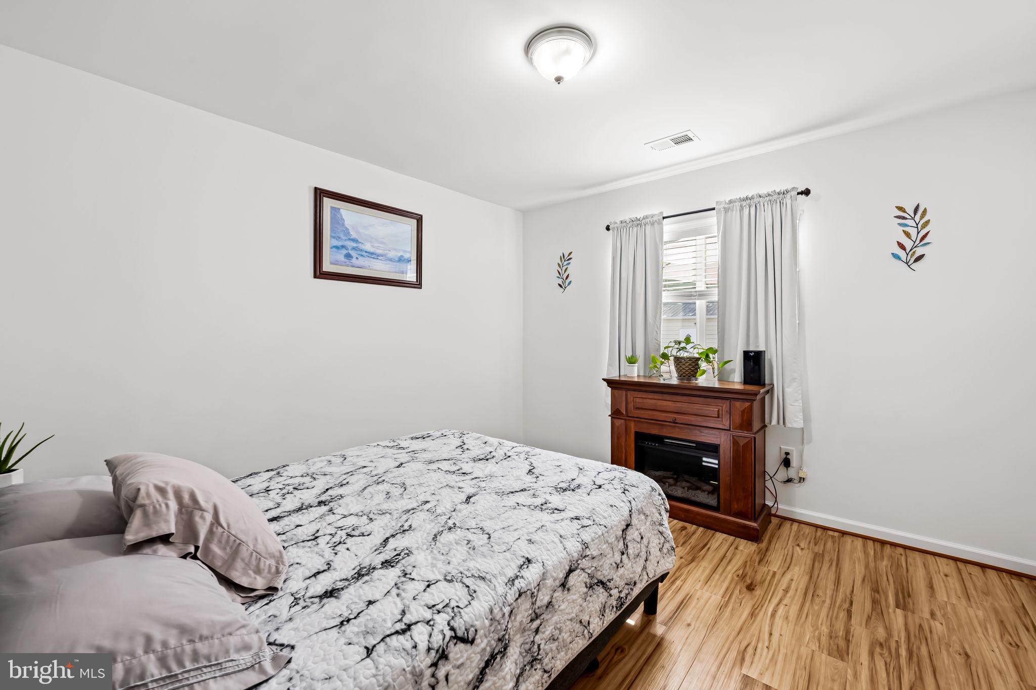 KENT ISLAND ESTATES - Residential