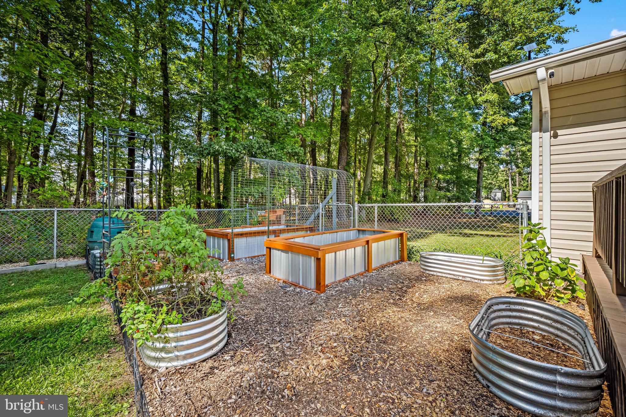 KENT ISLAND ESTATES - Residential