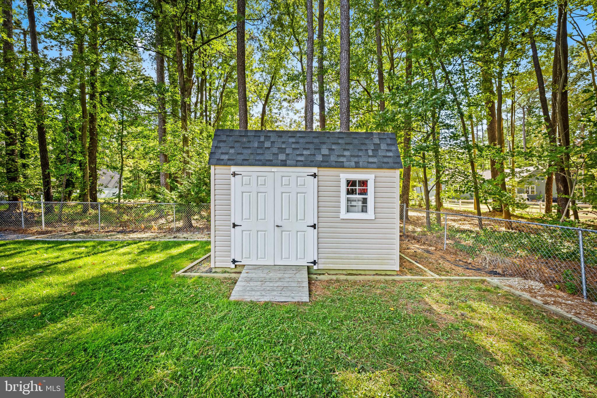 KENT ISLAND ESTATES - Residential