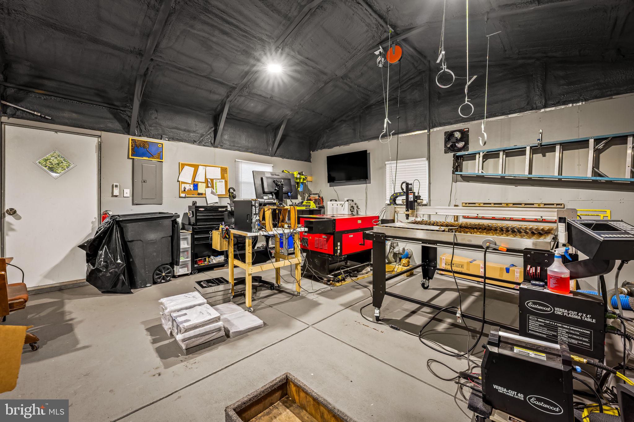 KENT ISLAND ESTATES - Residential