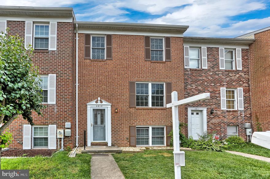 Come see this THS that was recently professionally painted and new carpet throughout. Beautifully updated kitchen to include 42 inch Craft Maid cabinets, granite counter tops, ceramic back splash, glass top electric stove etc. Dining room has sliders to rear deck for entertaining. Master bedroom features a walk-in closet, vanity and entrance to the hall bath. Lower level features a large family room, sliders to rear yard, the 4th bedroom that is currently being used for an awesome craft room with lots of cabinets and storage, a sink with running water, a walk in closet, a built in computer desk etc. Large utility/laundry room. There is also a powder room on this level. Fenced rear yard and backs to open space and trees!