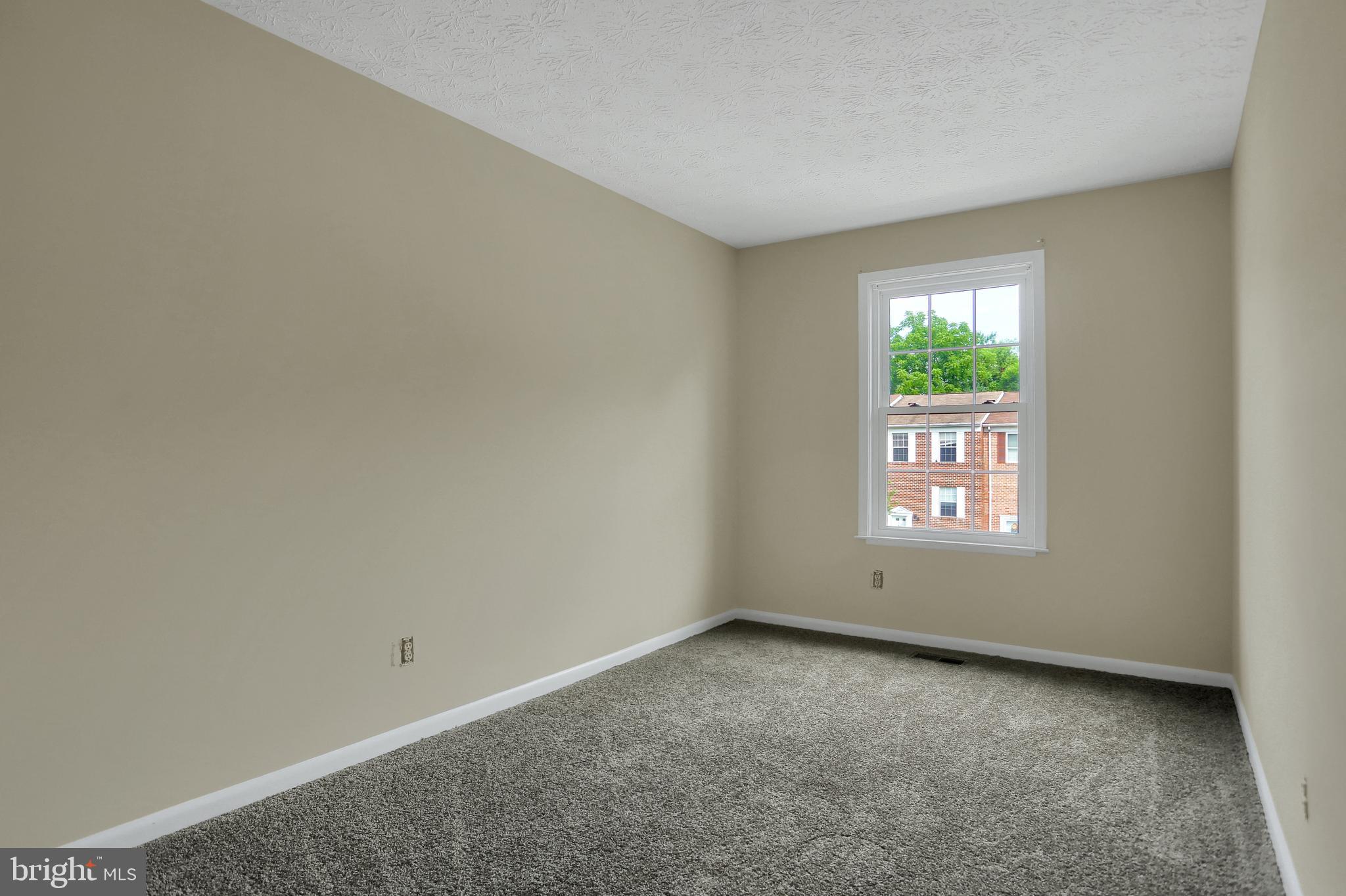 WEST SHORE - Residential