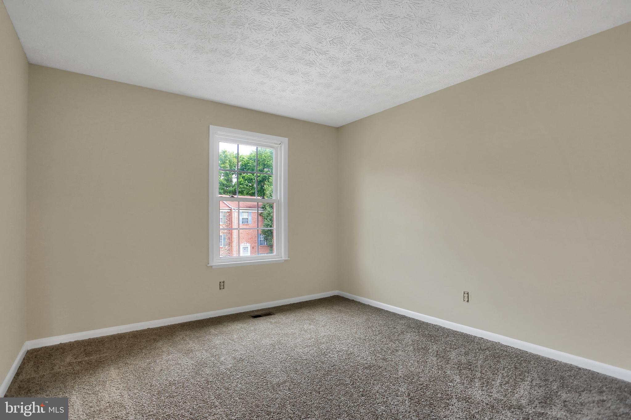 WEST SHORE - Residential