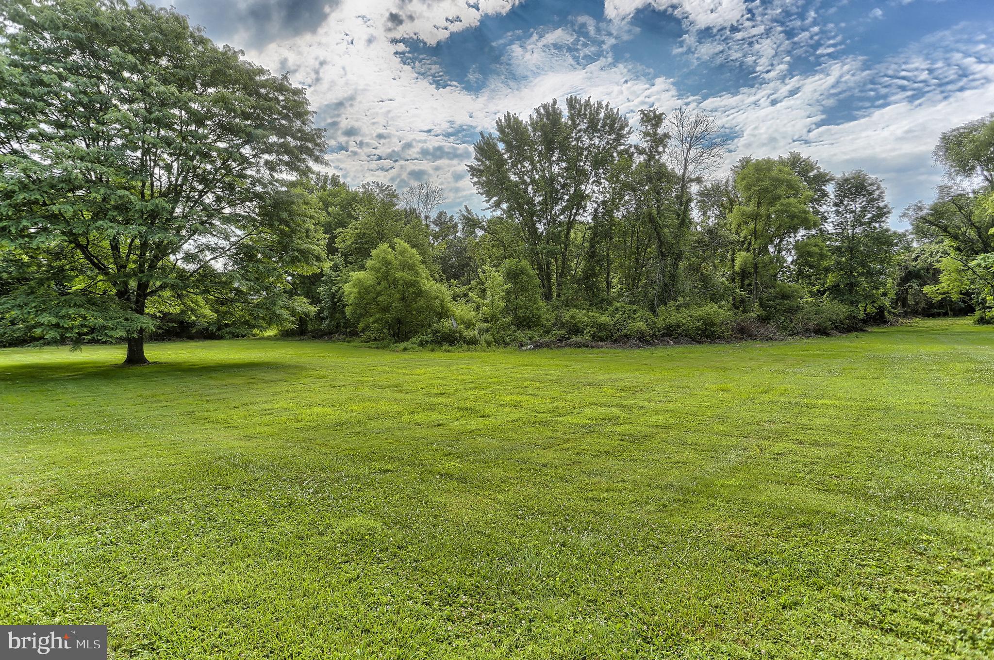 WEST SHORE - Residential