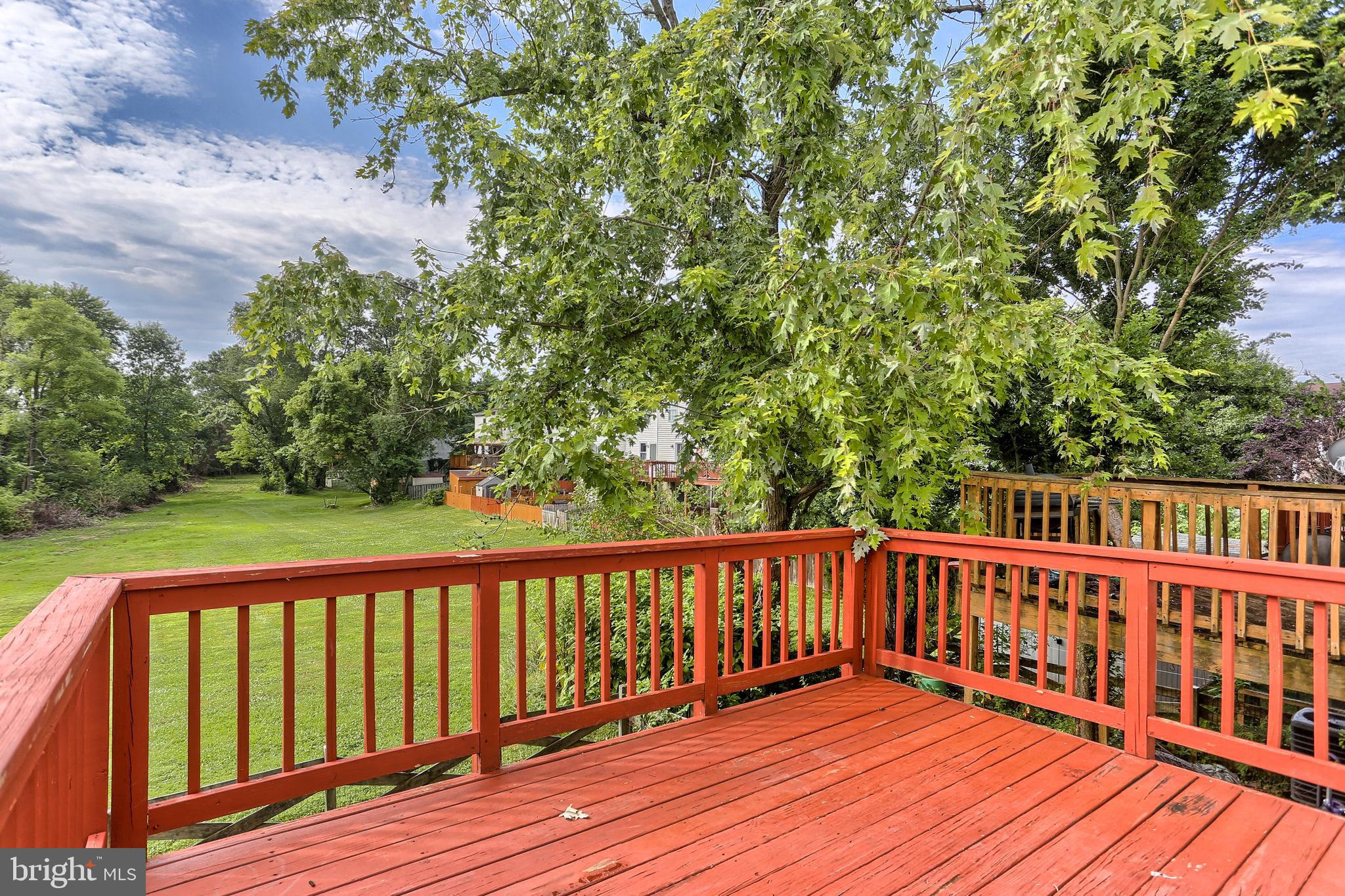 WEST SHORE - Residential