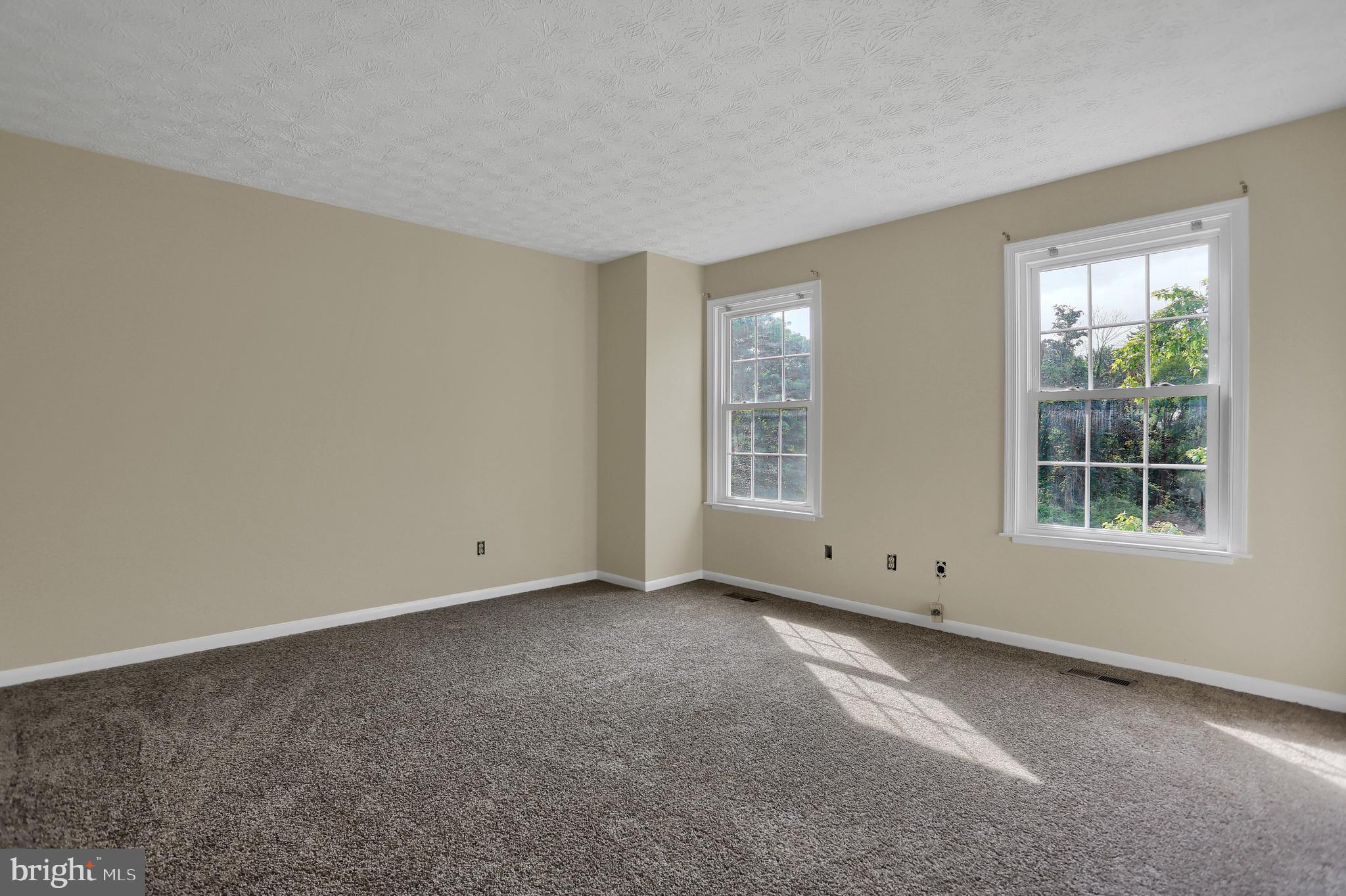 WEST SHORE - Residential