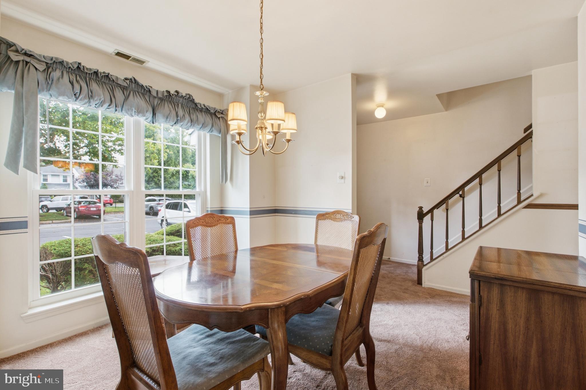 53 ARDSLEY COURT