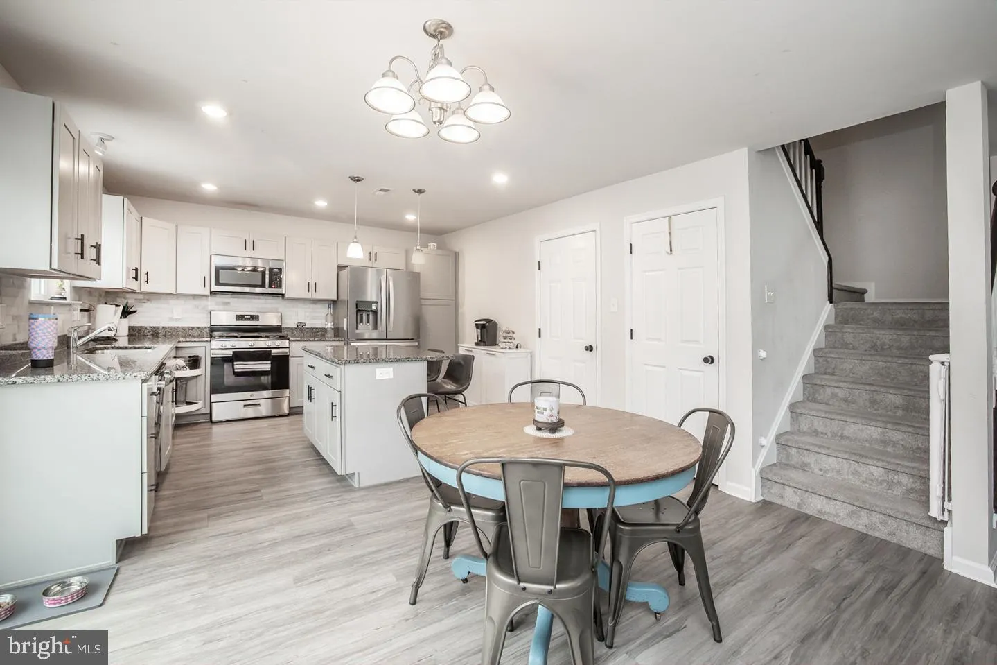 Vineland, New Jersey 08361, United States, 4 Bedrooms Bedrooms, ,3 BathroomsBathrooms,Residential,Active,250226