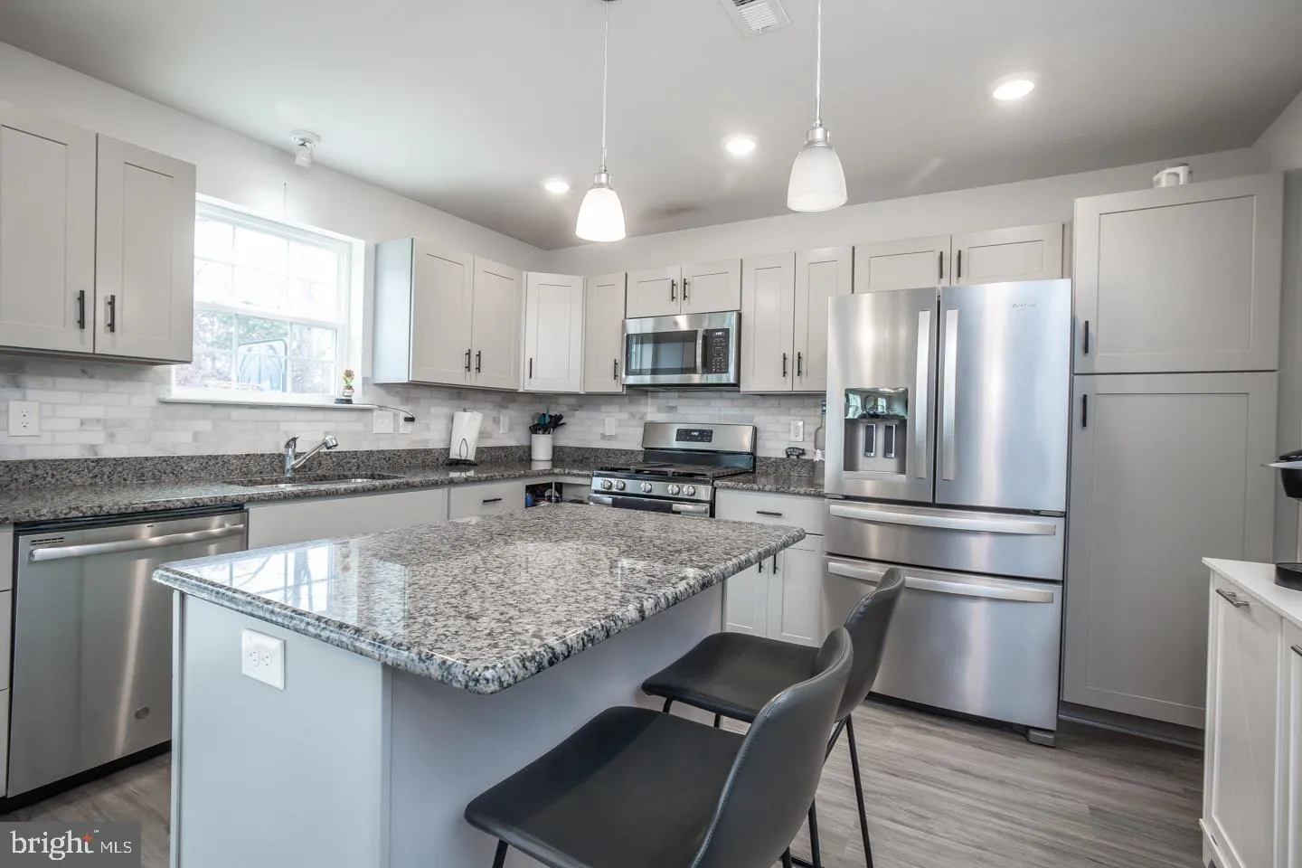 Vineland, New Jersey 08361, United States, 4 Bedrooms Bedrooms, ,3 BathroomsBathrooms,Residential,Active,250226