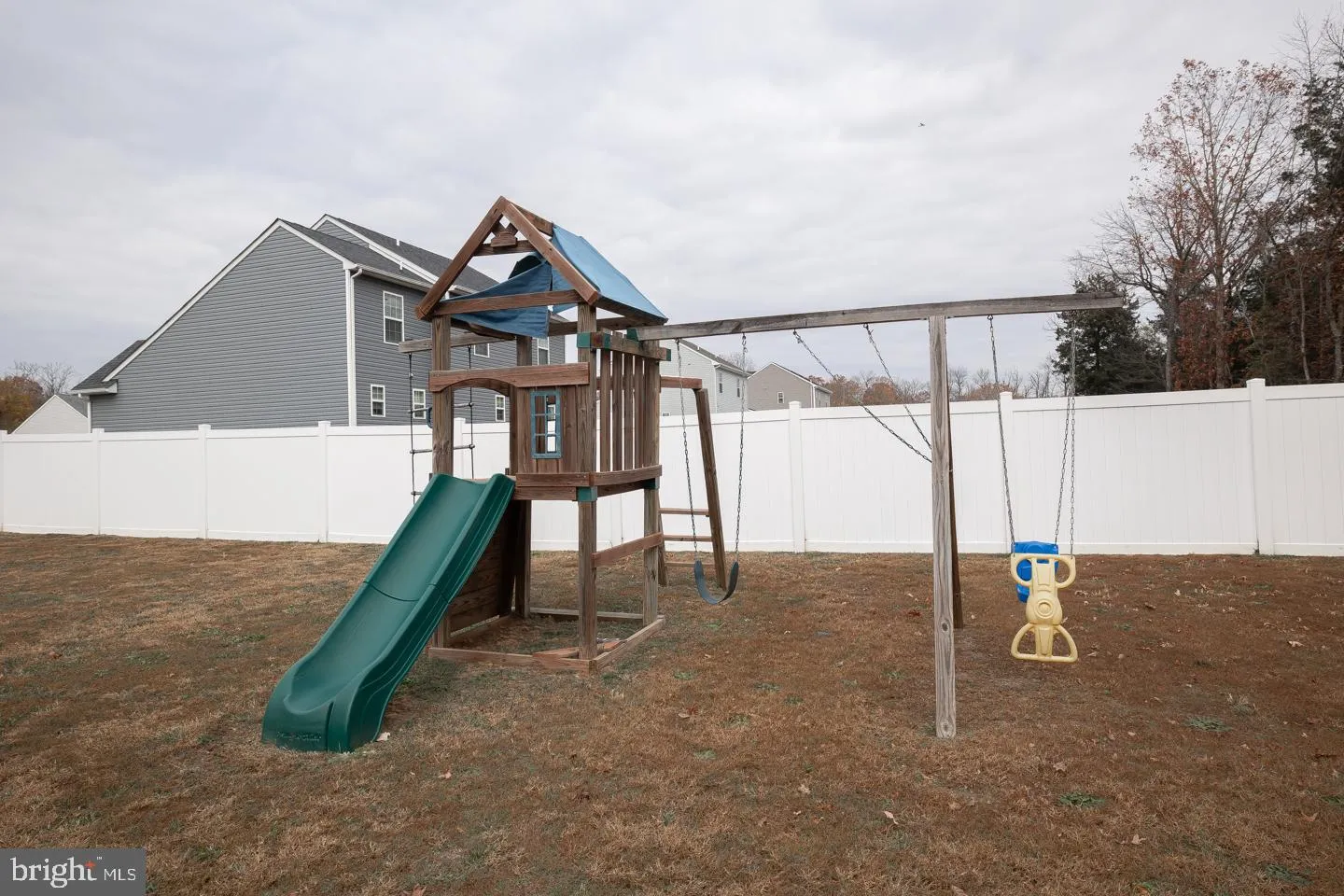 Vineland, New Jersey 08361, United States, 4 Bedrooms Bedrooms, ,3 BathroomsBathrooms,Residential,Active,250226