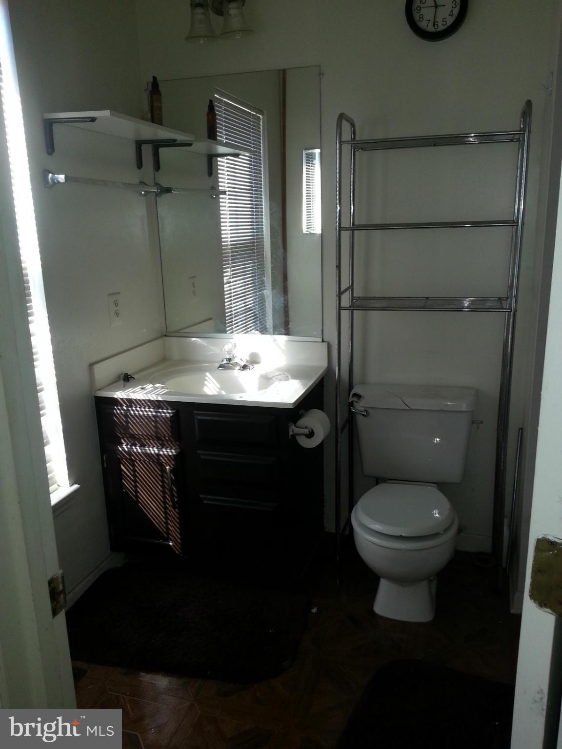 BROADVIEW - Residential