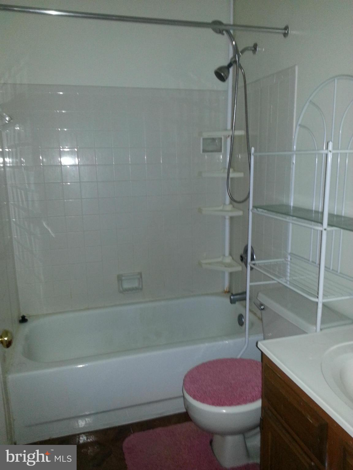 BROADVIEW - Residential