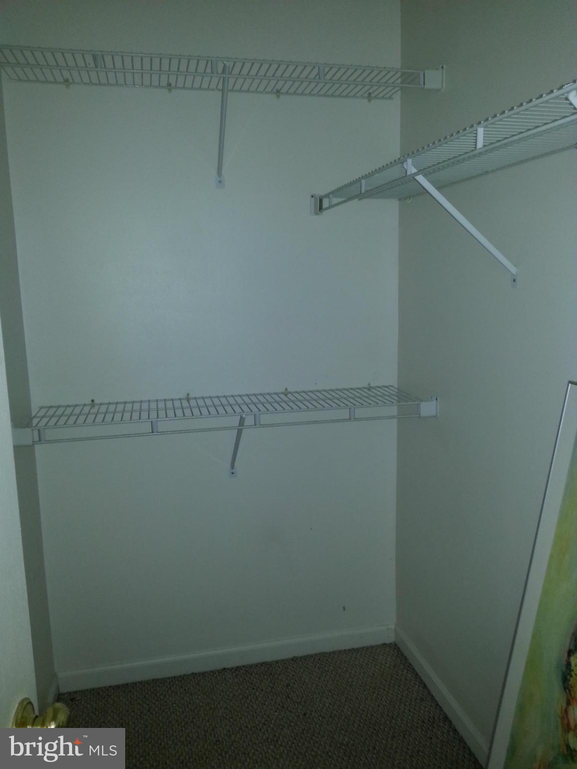 BROADVIEW - Residential