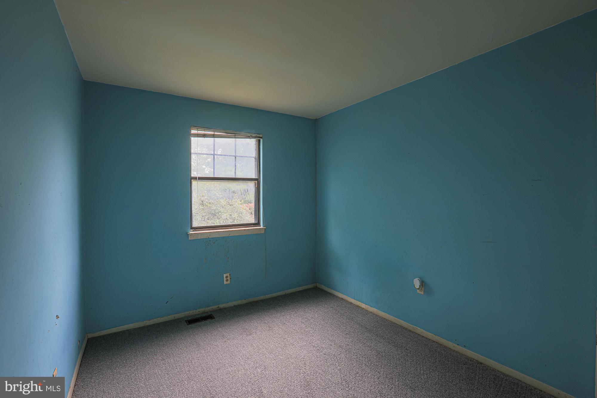 UPTON VILLAGE NORTH - Residential