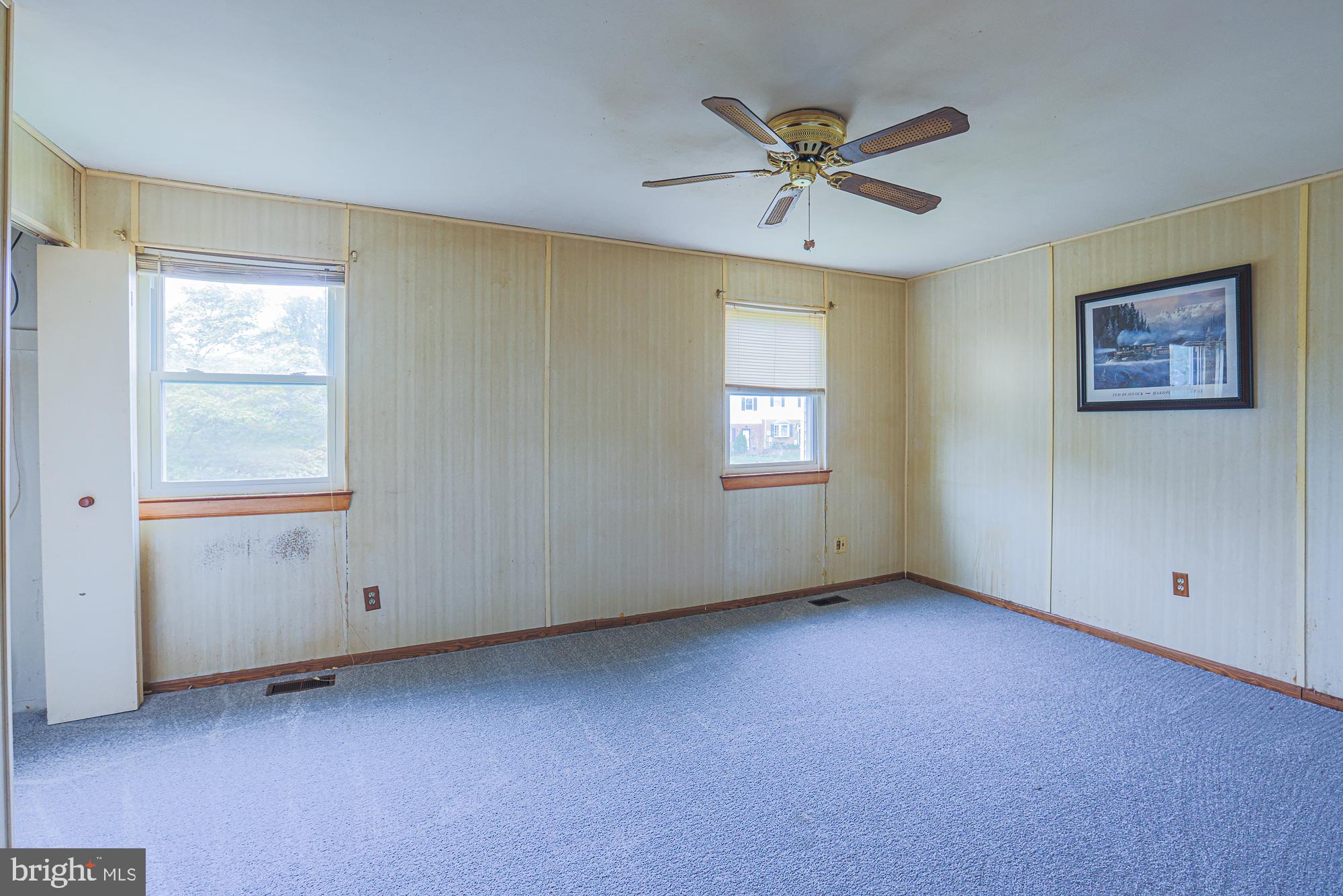 UPTON VILLAGE NORTH - Residential