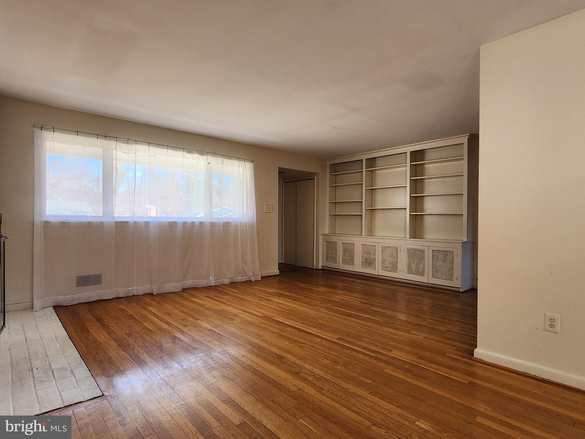 MERRIMACK PARK - Residential Lease