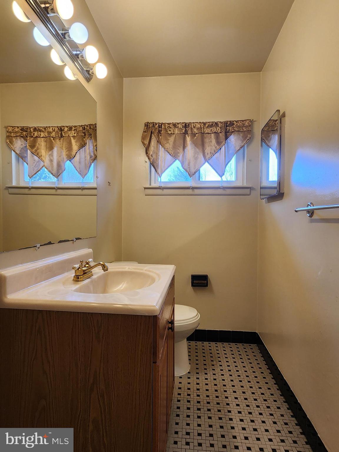 MERRIMACK PARK - Residential Lease