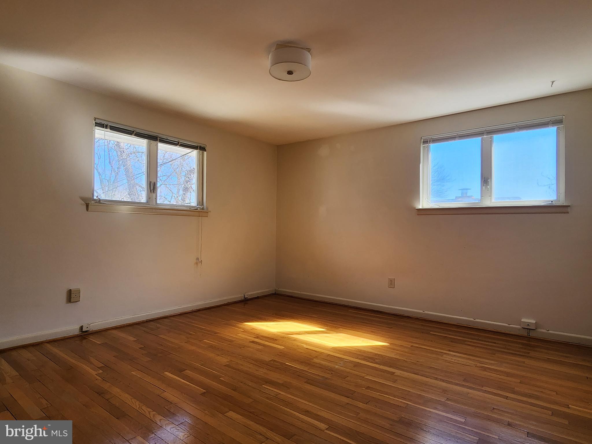 MERRIMACK PARK - Residential Lease