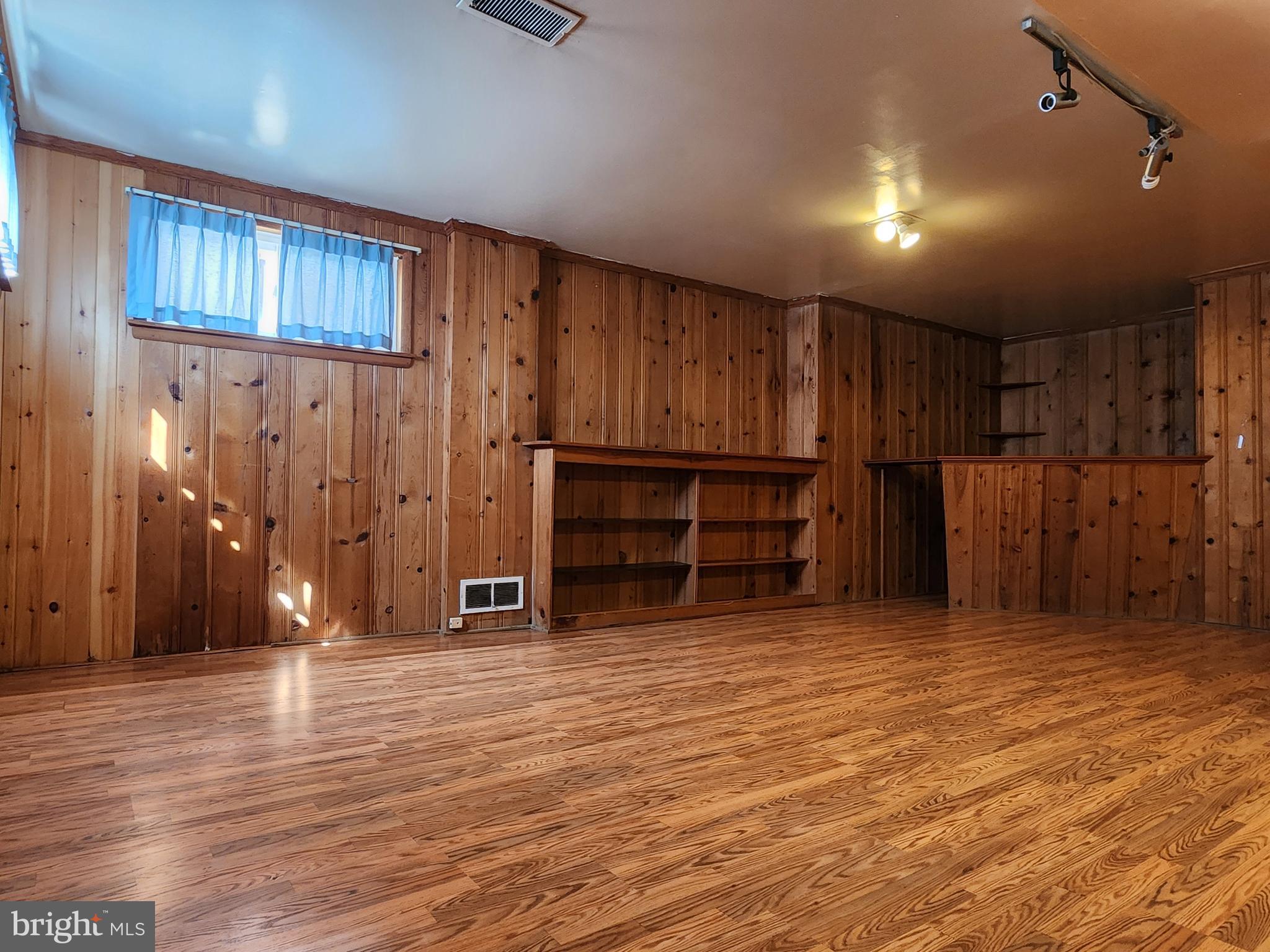 MERRIMACK PARK - Residential Lease