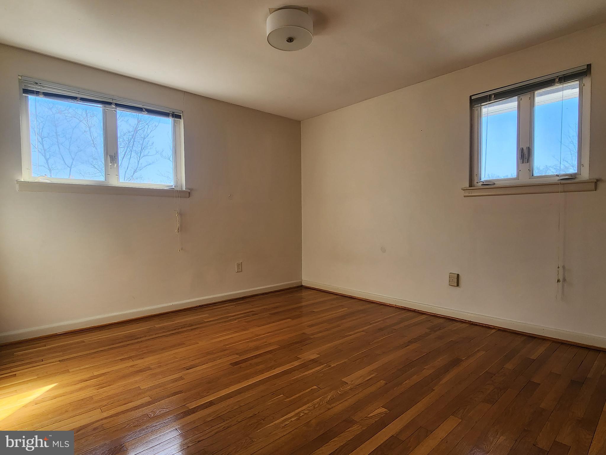 MERRIMACK PARK - Residential Lease