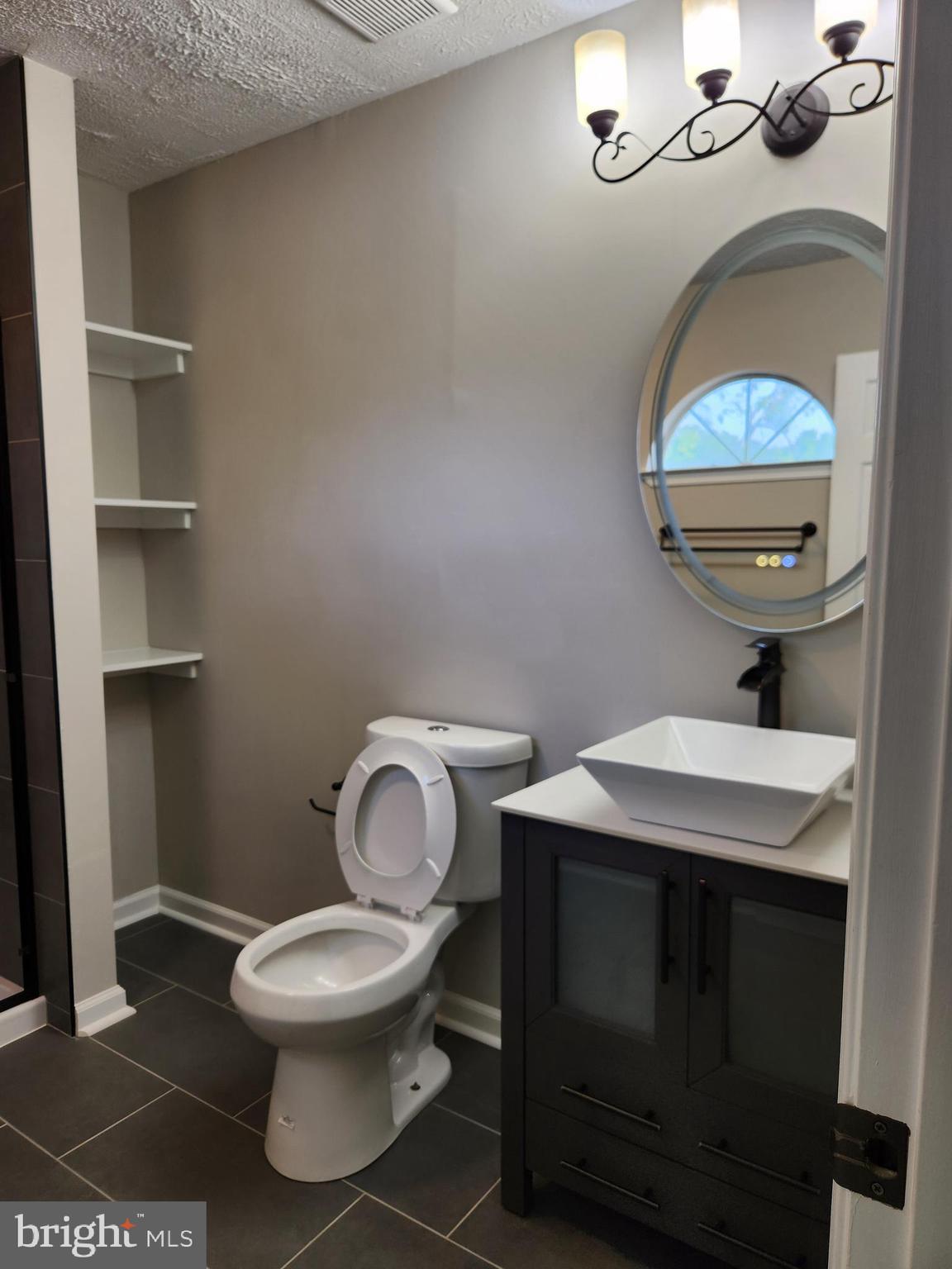 INDIAN CREEK PLAT 3 - Residential Lease