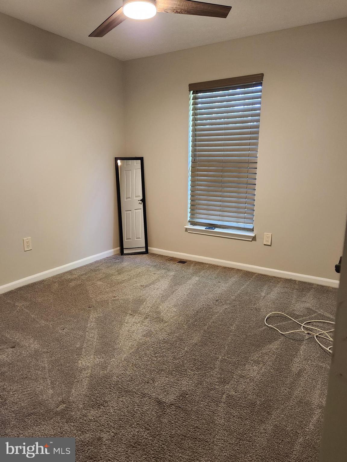 INDIAN CREEK PLAT 3 - Residential Lease