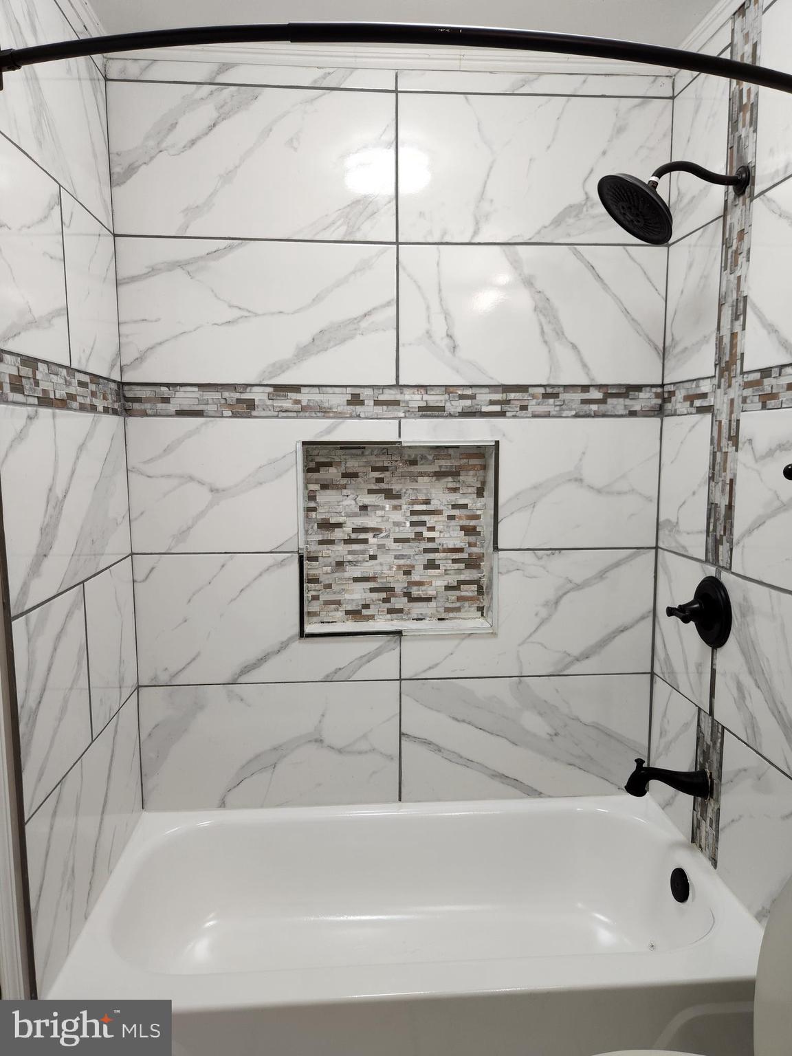 INDIAN CREEK PLAT 3 - Residential Lease