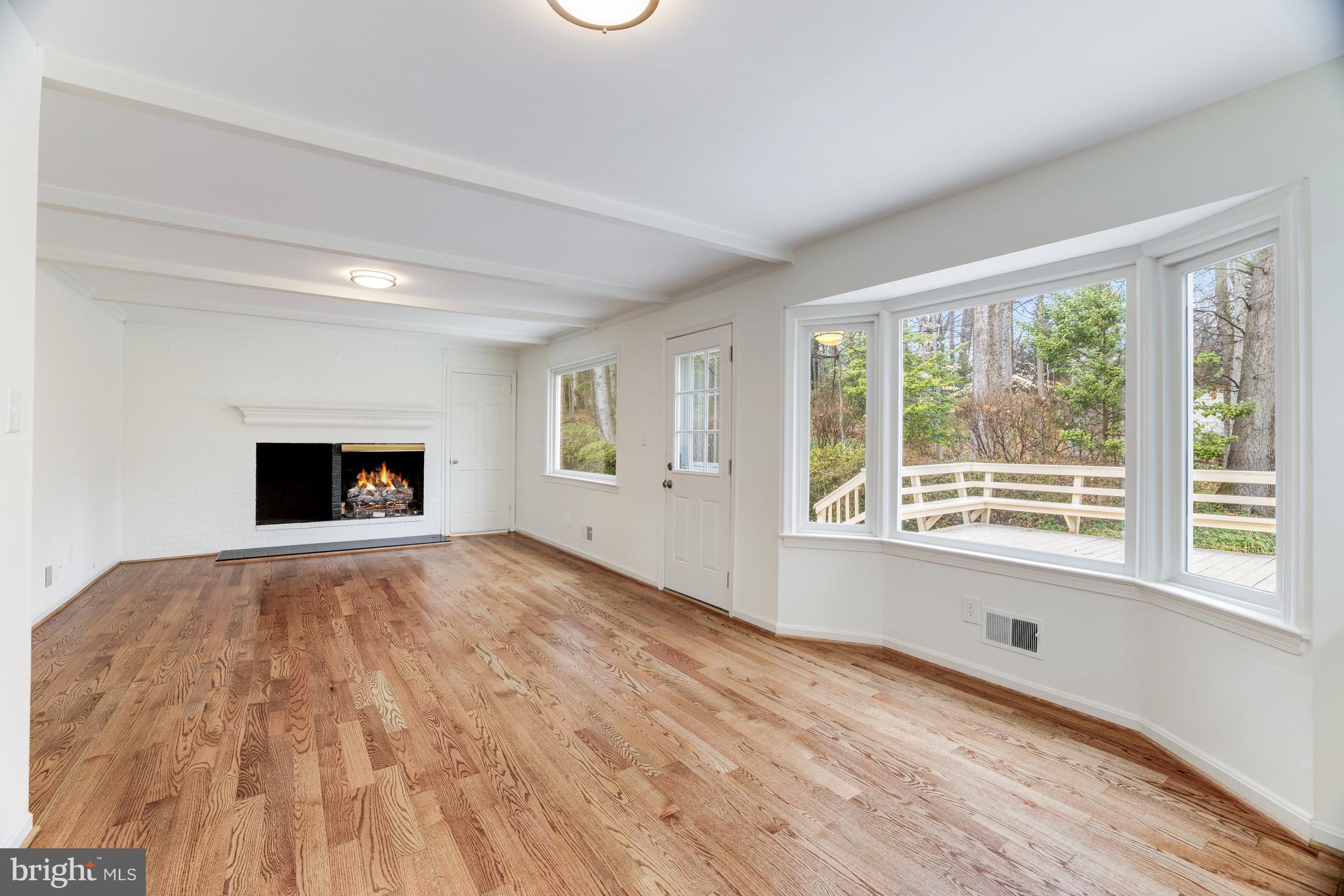 MC LEAN HUNT - Residential