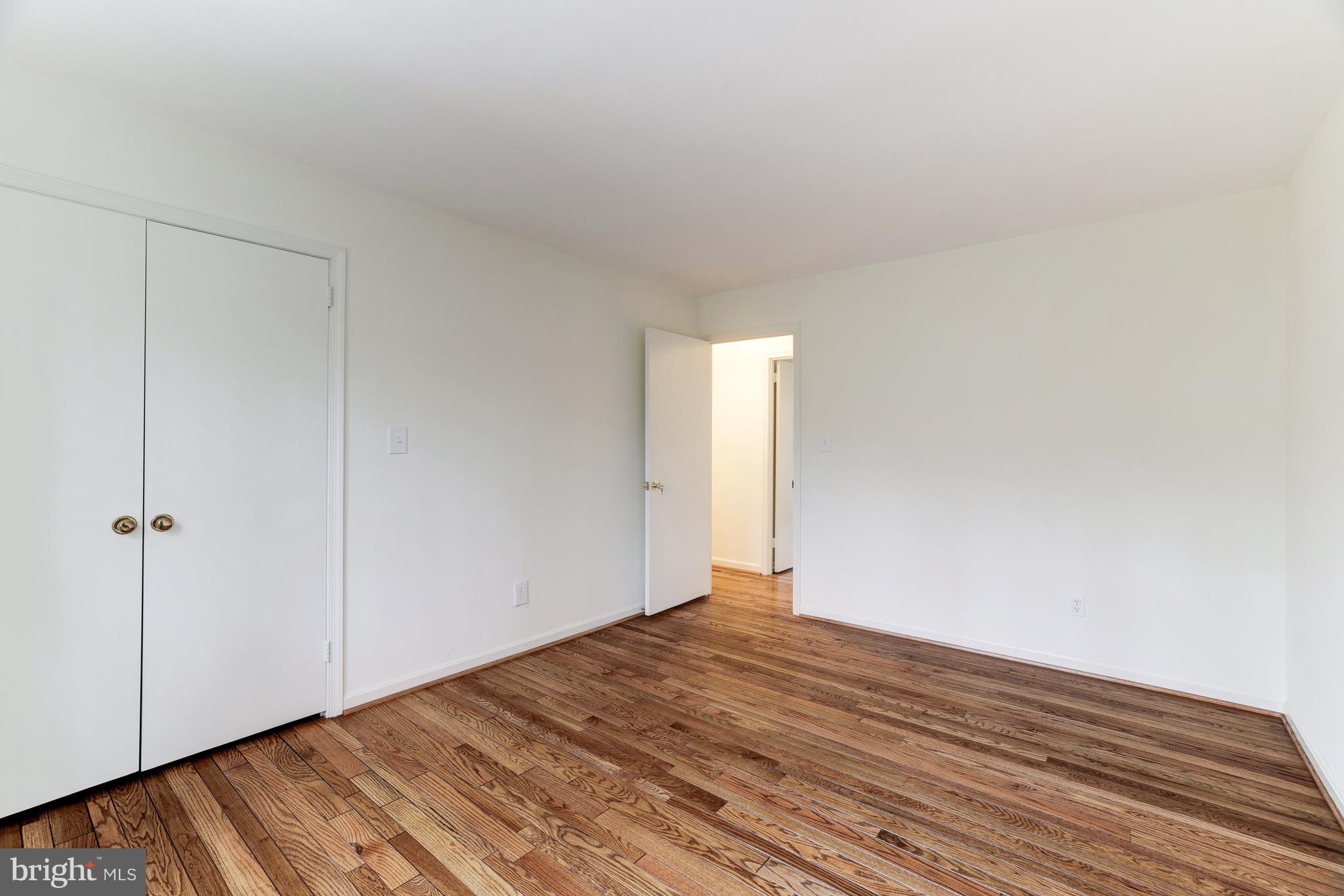 MC LEAN HUNT - Residential