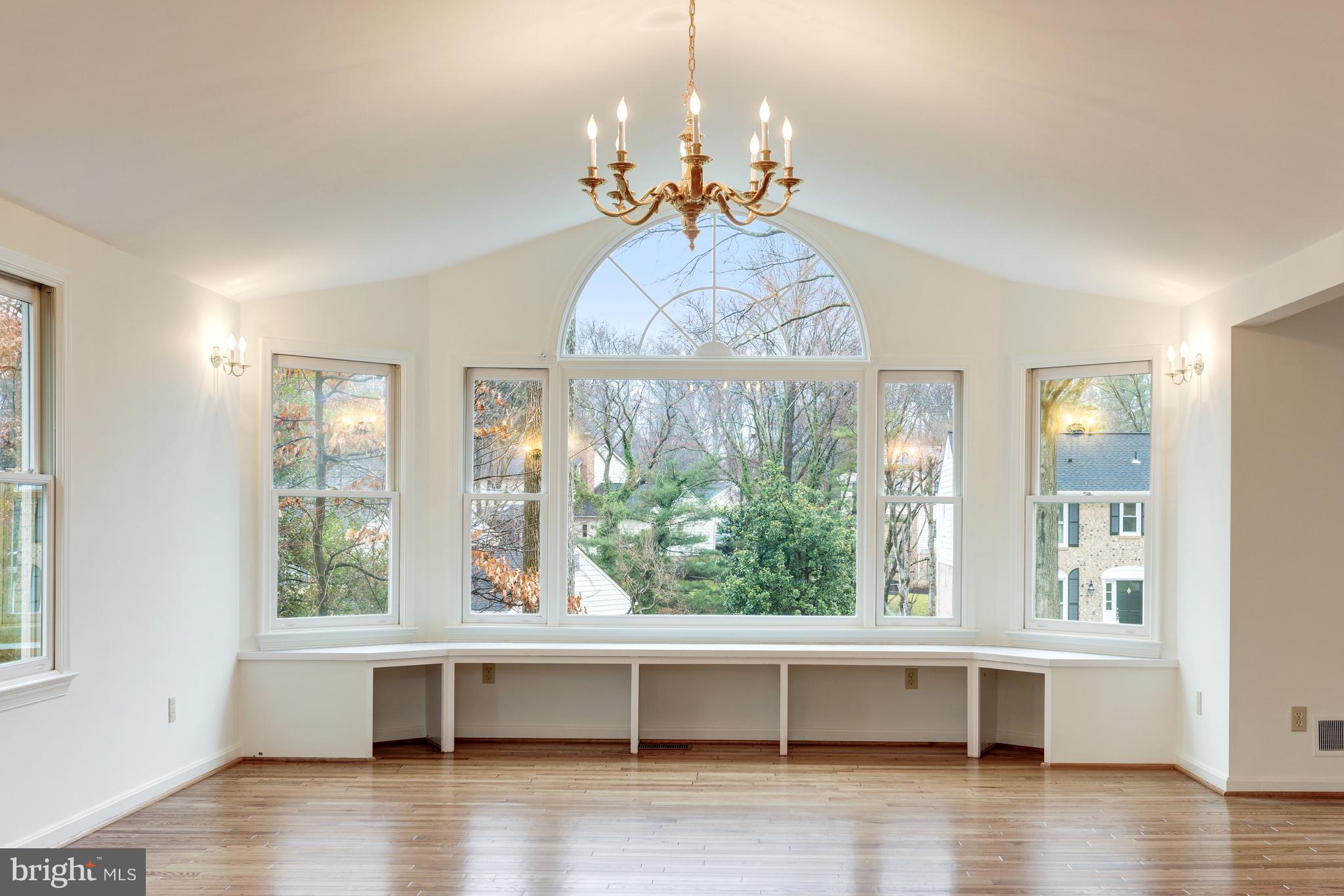 MC LEAN HUNT - Residential