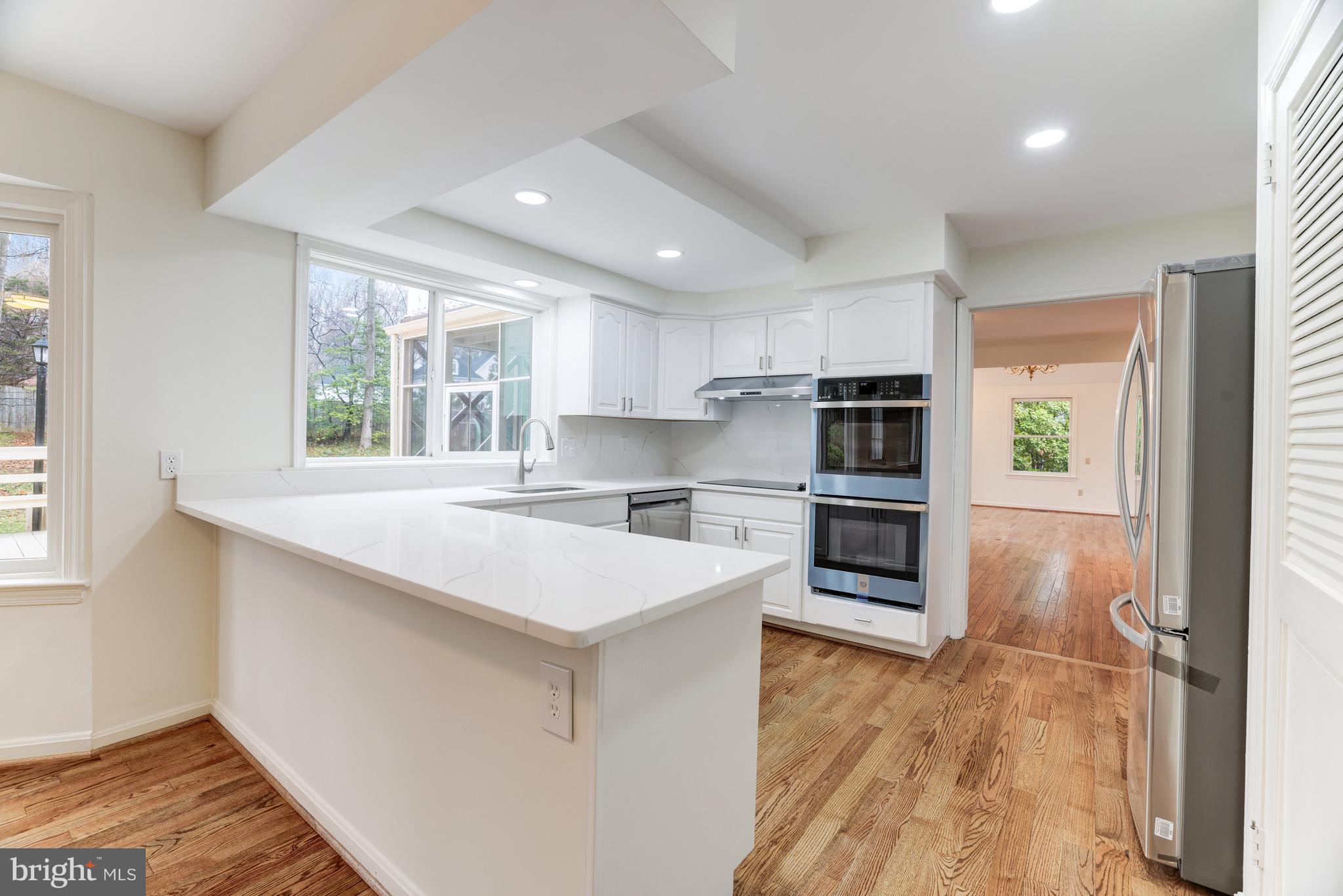 MC LEAN HUNT - Residential